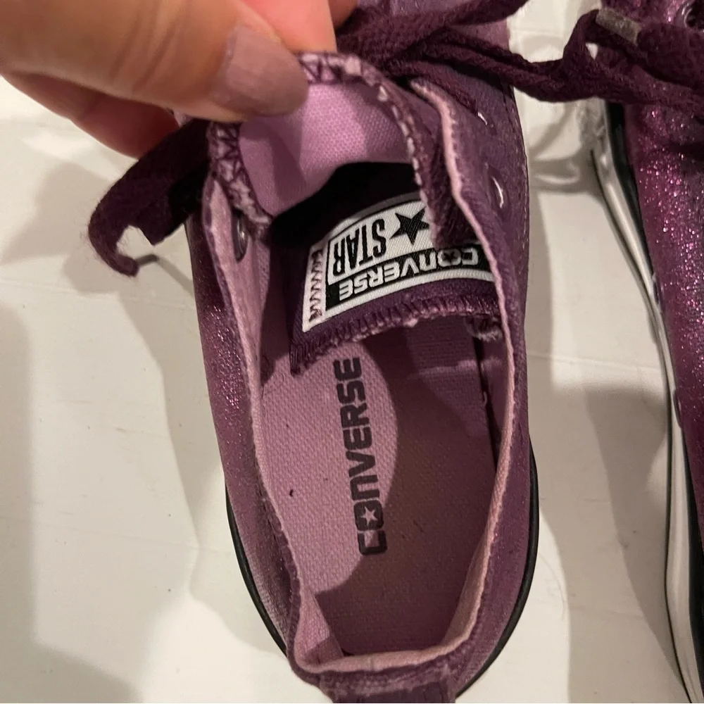 Converse All Star Glitter Sneakers Girls Size 2 Purple Double Tong